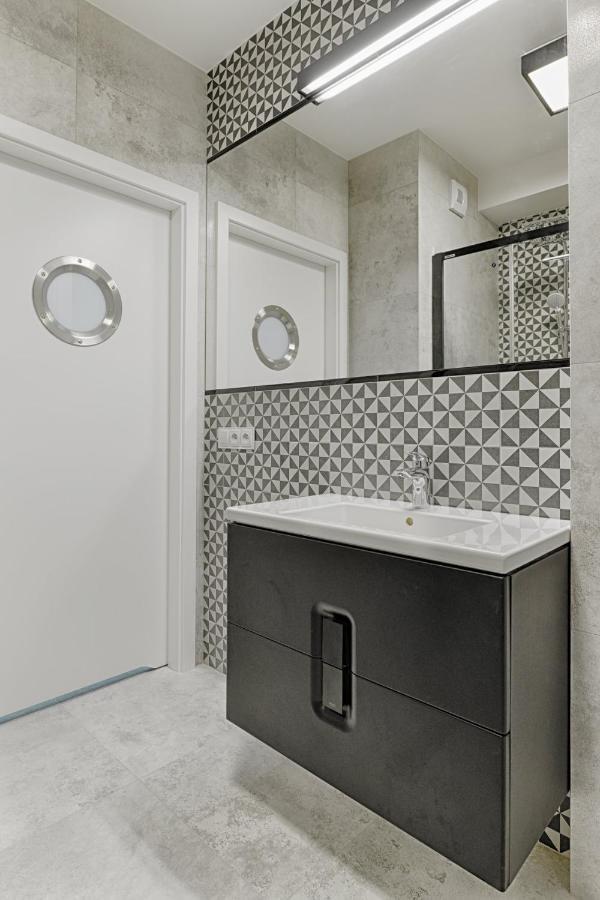Sea Breeze Apartment ジブヌベク エクステリア 写真